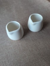 2x White Small Ceramic Mini Milk / Creamer Jugs with Milk Spoon Anti-drip Spout