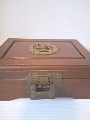 Vintage chinese wood jewelry - chinese,