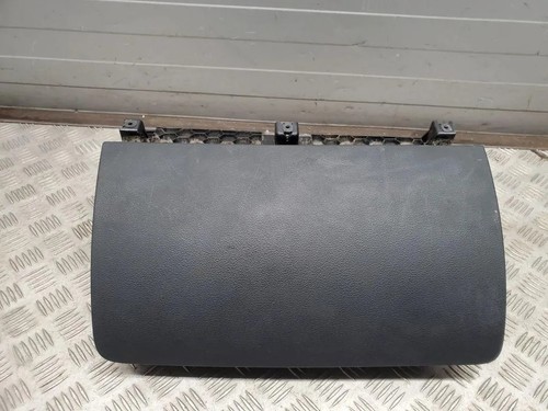 Audi glove box - audi, 4m