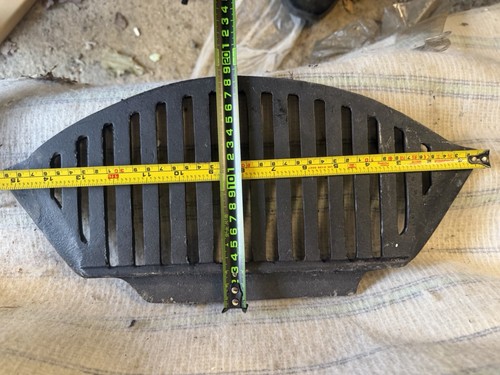 Cast iron fire grate - fire,