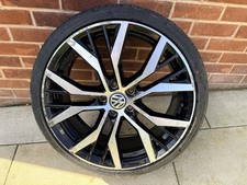 VW Santiago Wheel 7.5x19”