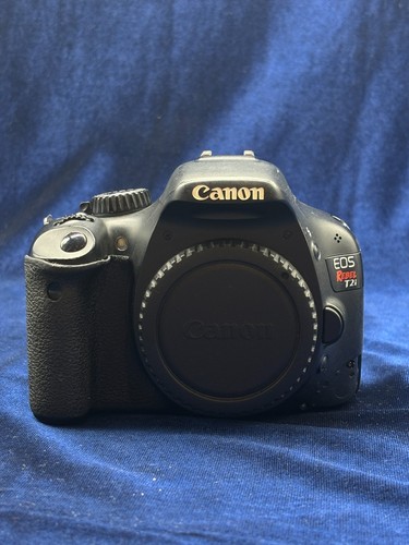 Canon eos 550d rebel t2i - /,