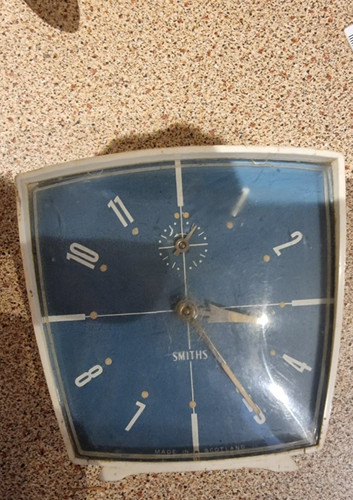 Smiths blue bakelite - blue, alarm