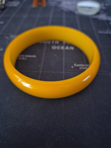 Vintage bakelite butterscotch - bakelite,