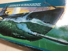 Revell U99 German Submarine 1/125 complete checked poor box U Boat model kit