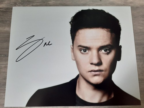 Conor maynard signed - conor, x
