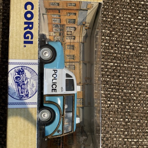 Corgi morris minor traveller - corgi,