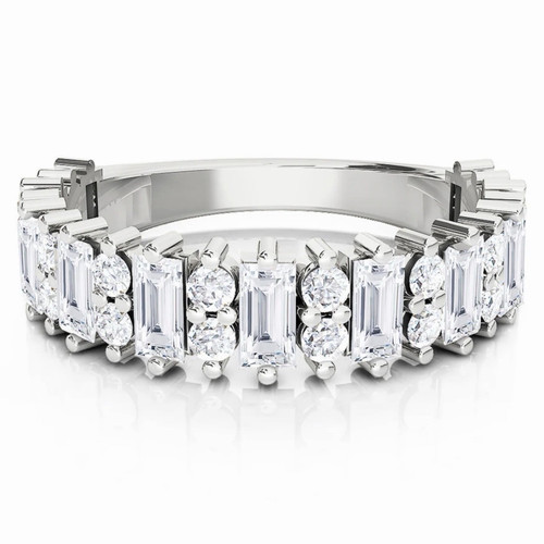18ct white gold - 18ct, lab-grown