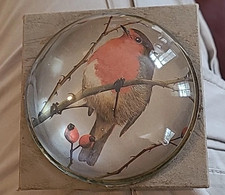 RSPB Birds Little Robin Paperweight With Box And Certificate victorian style 