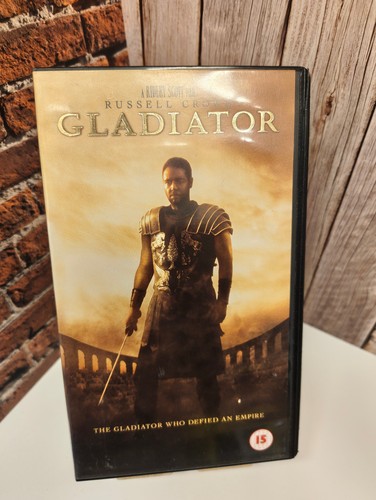 Gladiator vhs tape russell - gladiator,
