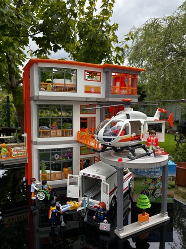 Playmobil hospital bundle - playmobil,