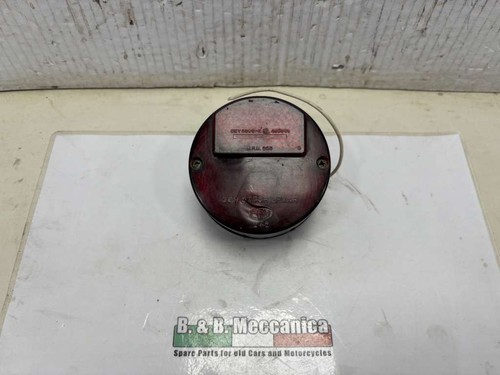 Tail light stop with - with, defect