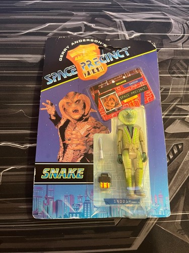 Space precinct snake - precinct, “snake”