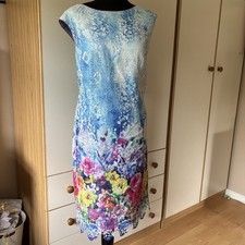 Libra Dress Size 18