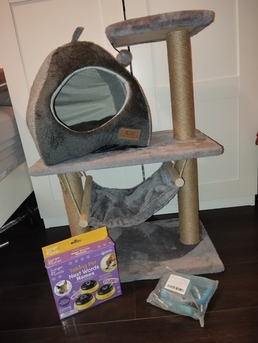 Job lot cat toys - lot,
