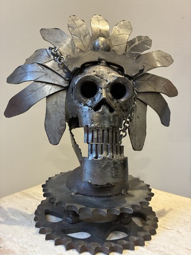 Welded metal scrap art - art, skull