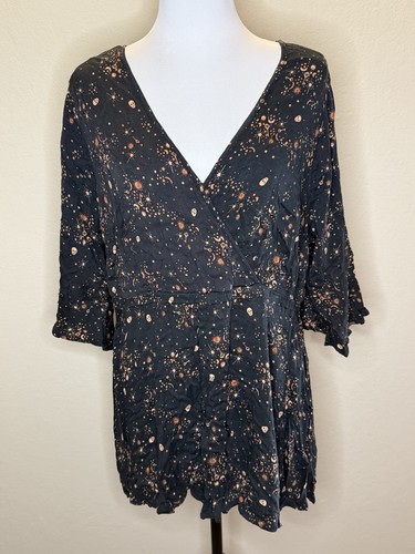 Torrid woman top celestial - woman’s,