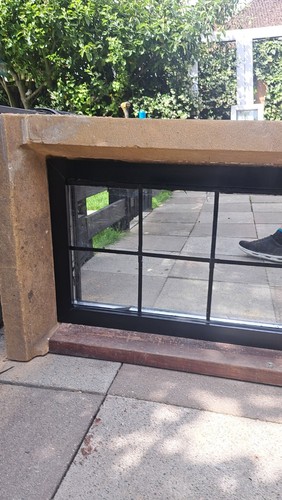 Cotswold stone window with - stone,
