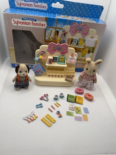 Sylvanian families village - families,