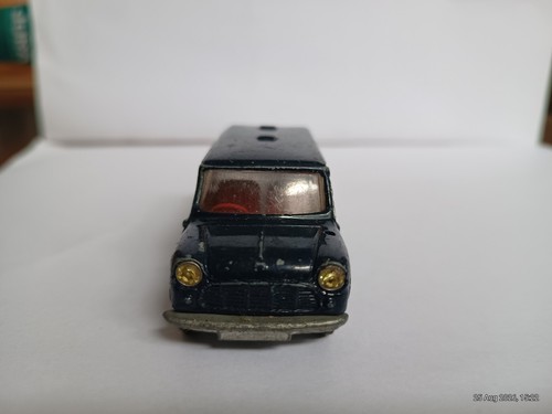 Corgi austin mini police van - mini,