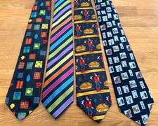 4 x Marks & Spencer Gents Neck
