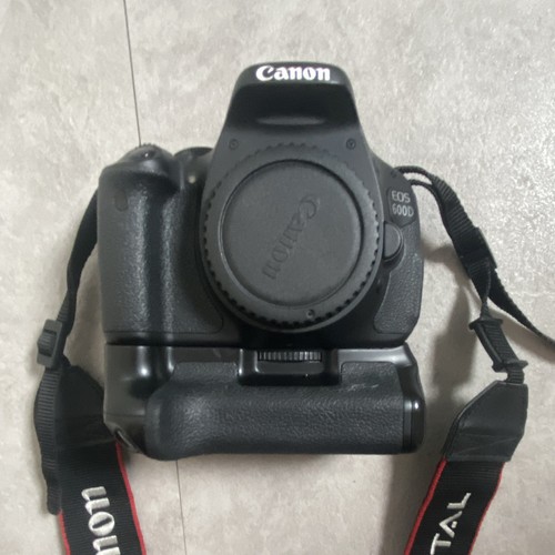 Canon eos 600d 18mp digital - canon,