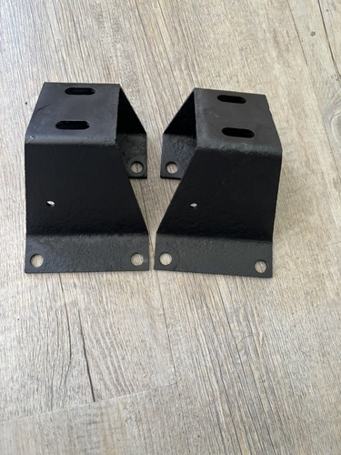 Triumph tr6 engine mount - tr6,