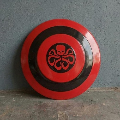 Hydra octopus skull shield - octopus, red
