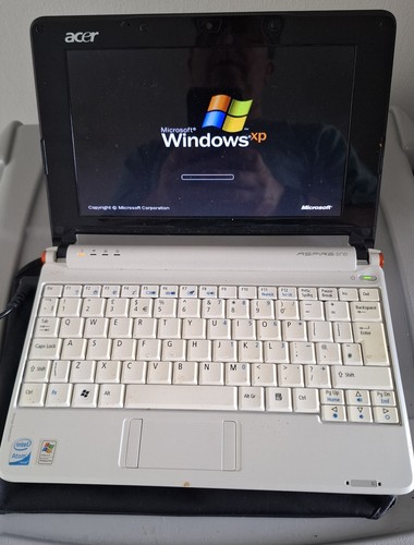 Acer aspire one zg5 - aspire, 8.9"