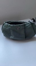 Tessuto Nylon Prada Saffiano Makeup Bag Clutch Bag Wristlet Good Condition