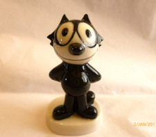 Wade whimsie posing felix - whimsie,
