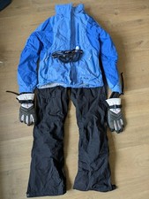 Womens Ski Bundle Size 10 / 12.  Full Set Salopettes, Jacket, Gloves, Goggles