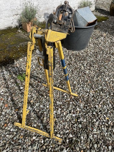 Hilmor conduit bender - hilmor,