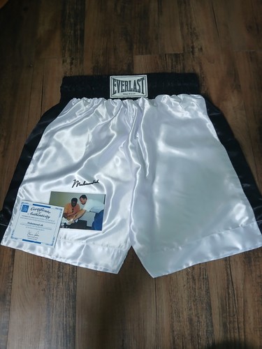 Rare signed muhammad ali - rare,