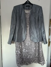 Jacques Vert party/ mother of