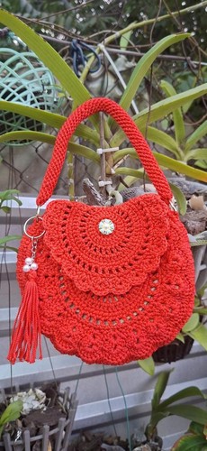 Very pretty handmade crocheted - pretty,