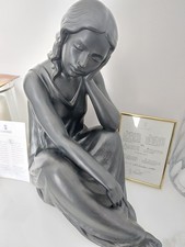 Lladro Sweet Enchantment Woman  Gres Figurine 13579 Limited To 300 Worldwide