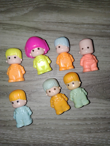 Vintage pinypon famous pin - famous, &