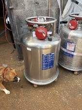 StateBourne Cryostore 120 Liquid Nitrogen Tanks