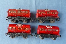 4 Hornby-Dublo tinplate Esso