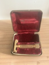 Vintage 1940's Gillette Gold Aristocrat DE TTO Safety Razor w/ Case