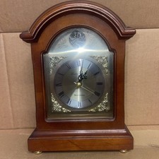 Vintage Tempus Fugit Quartz Dual Chime Mantel Clock – Mahogany Finish