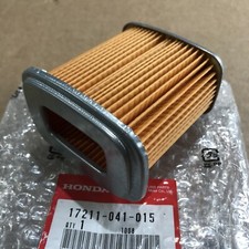 Honda C70 C50 1977-1993 NEW Genuine Honda Air Filter Element 17211-041-015
