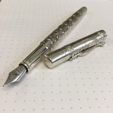 Yard-O-Led Viceroy Standard Fountain Pen, Sterling Silver, 18ct medium nib