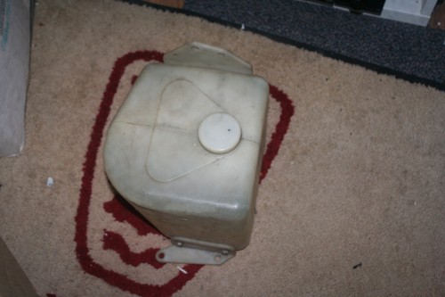 Windscreen washer reservoir - windscreen,