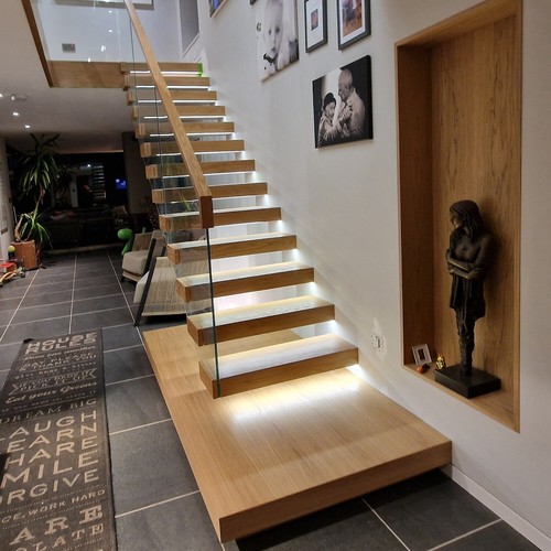 Oak floating cantilever - oak,