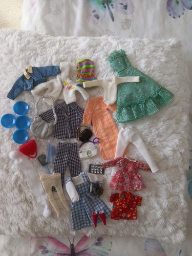 Pippa doll clothes etc - clothes, etc,