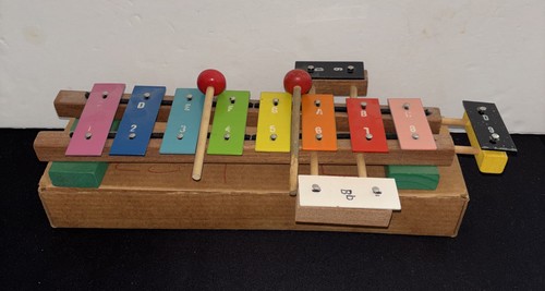 1960s xylophone children box - children's,