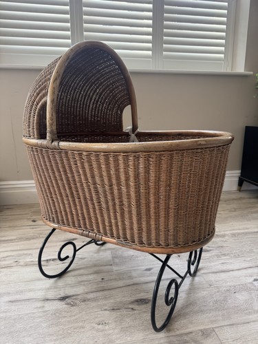 Vintage woven wicker - woven,