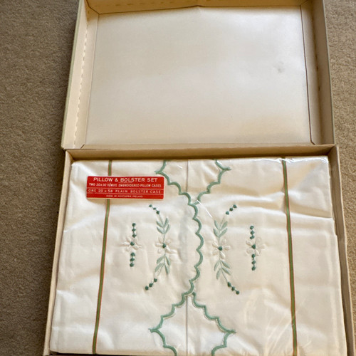Vintage irish embroidered - vintage,